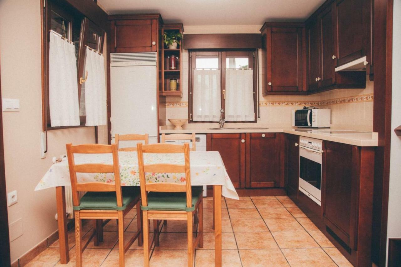 La Casina Apartment Cangas de Onis Bagian luar foto